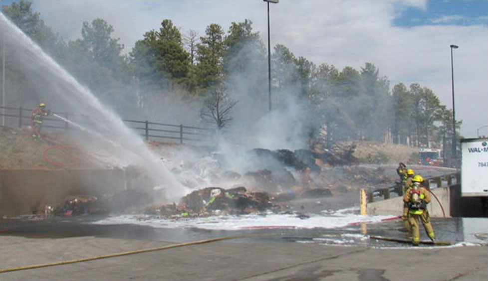 Spray hose water